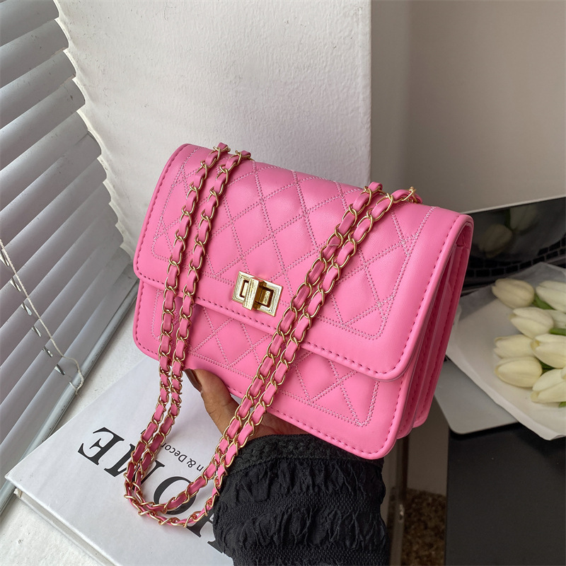 Simple Small Bag 2022 New Trendy Spring Fashion Chain Women's Shoulder Bag Rhombic Embroidery Thread Crossbody All-Matching Square Bag