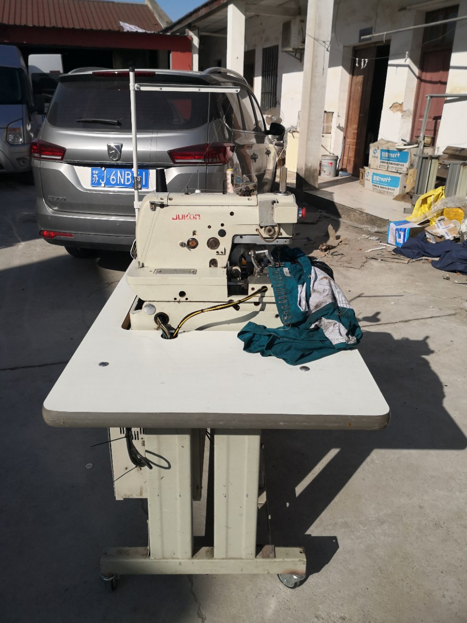 织物花样绗缝机衣车电脑大型全自动手持电动高头车缝纫机