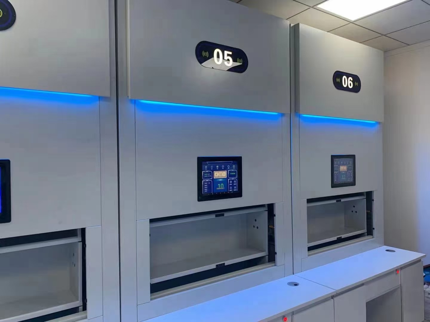 钢亿智能选层柜自动回转柜人事财务盘库档案柜智能电动升降柜