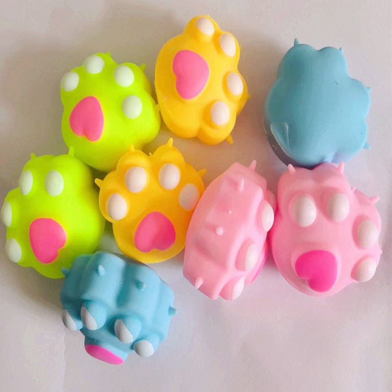 new cat‘s paw squeezing toy decompression toy cute selling germination relief slow rebound small gift toy factory in stock