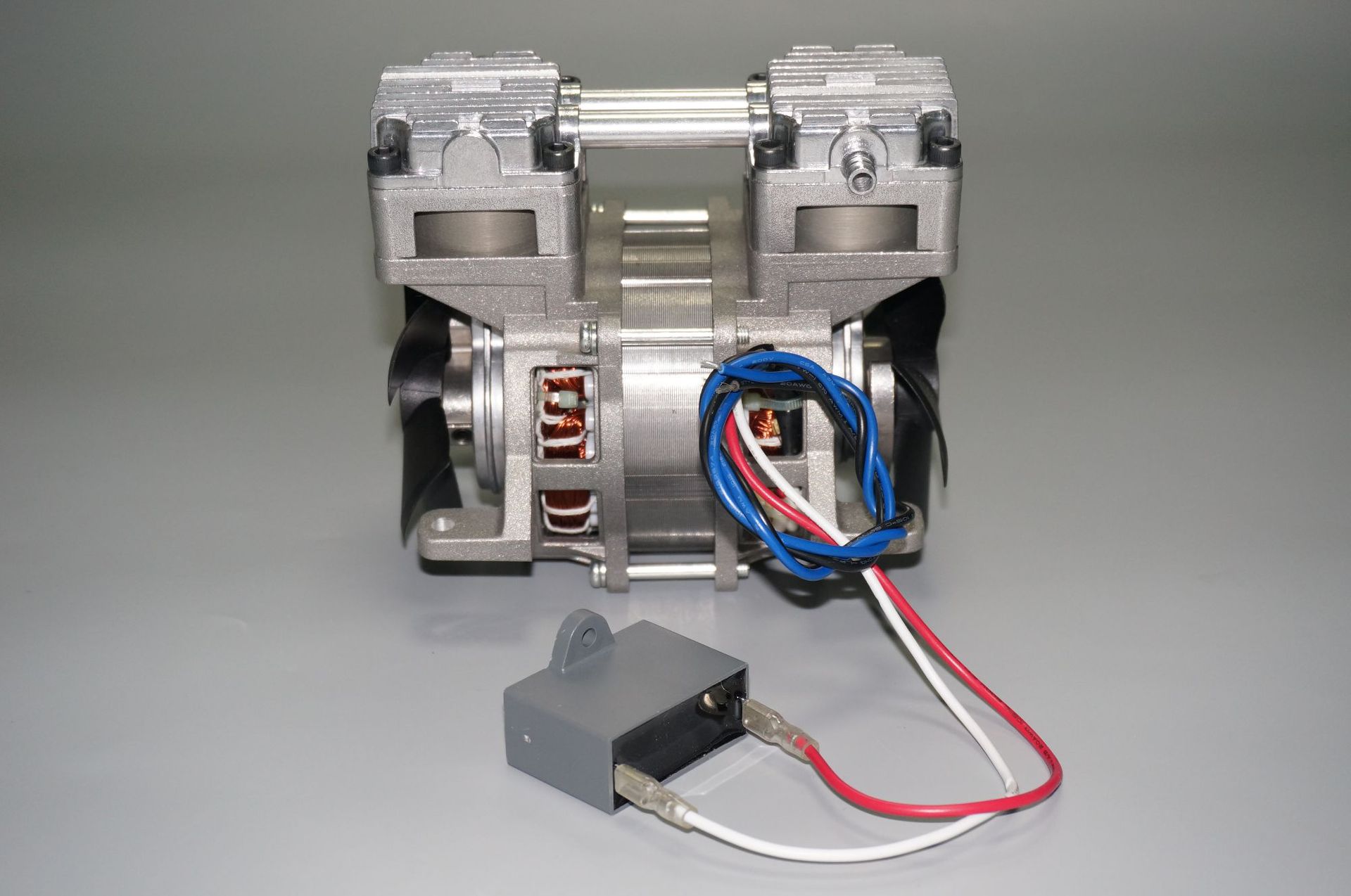 22dh微型无油真空活塞泵22l负压泵美容仪器气泵