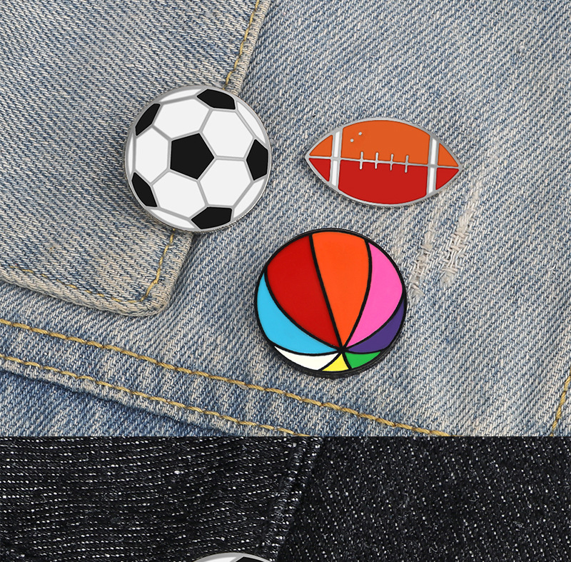 体育用品合金徽章篮球足球橄榄球造型迷你胸针饰品学生包牛仔配饰