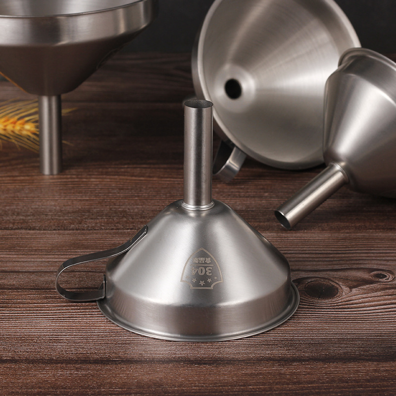 304磨砂圆管漏斗304家用厨房过滤网小油斗大号打酒器漏斗