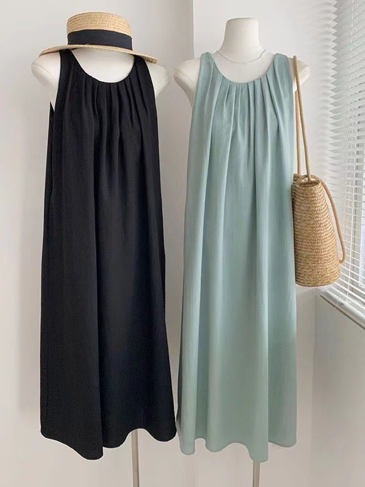 法式裙子海边度假连衣裙女夏季小众设计感宽松无袖背心裙a字长裙