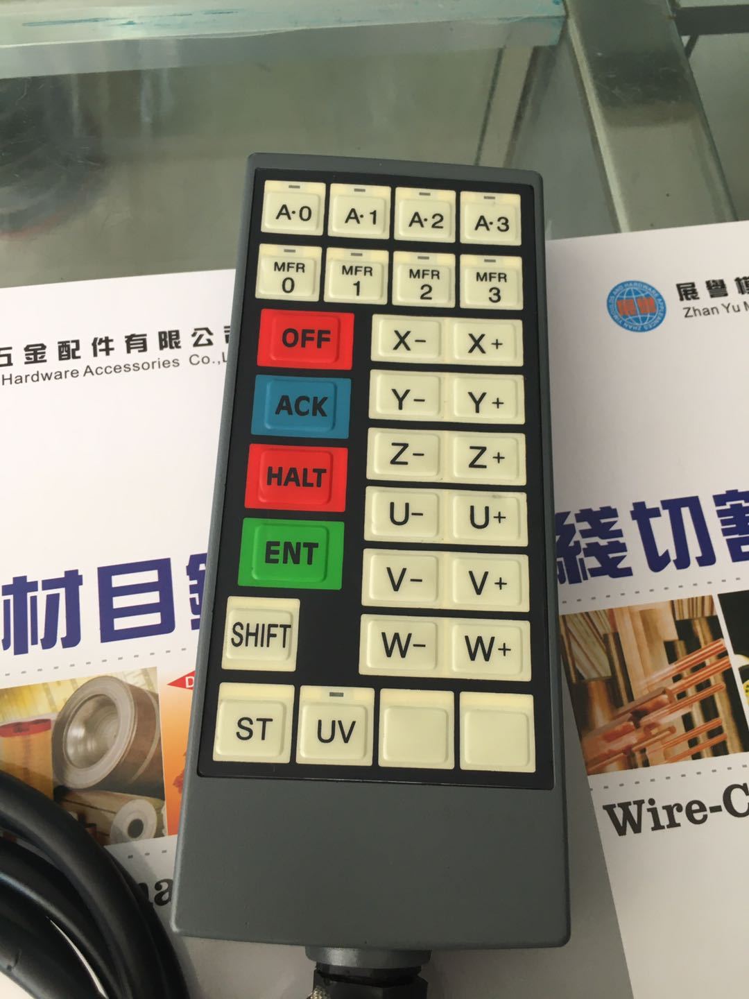 钢板防护罩;拖链;钣金防护罩;可调手柄;防爆管;dgt导管护套;电脑锣