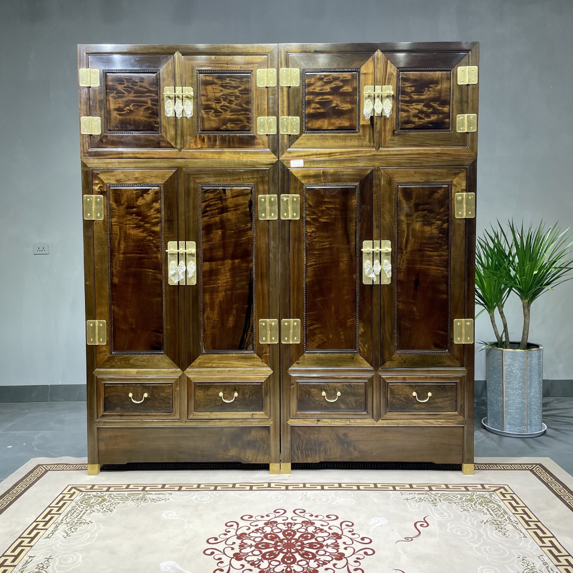 正品金丝楠阴沉木顶箱柜衣柜中式古典实木仿古家具乌木衣橱家具