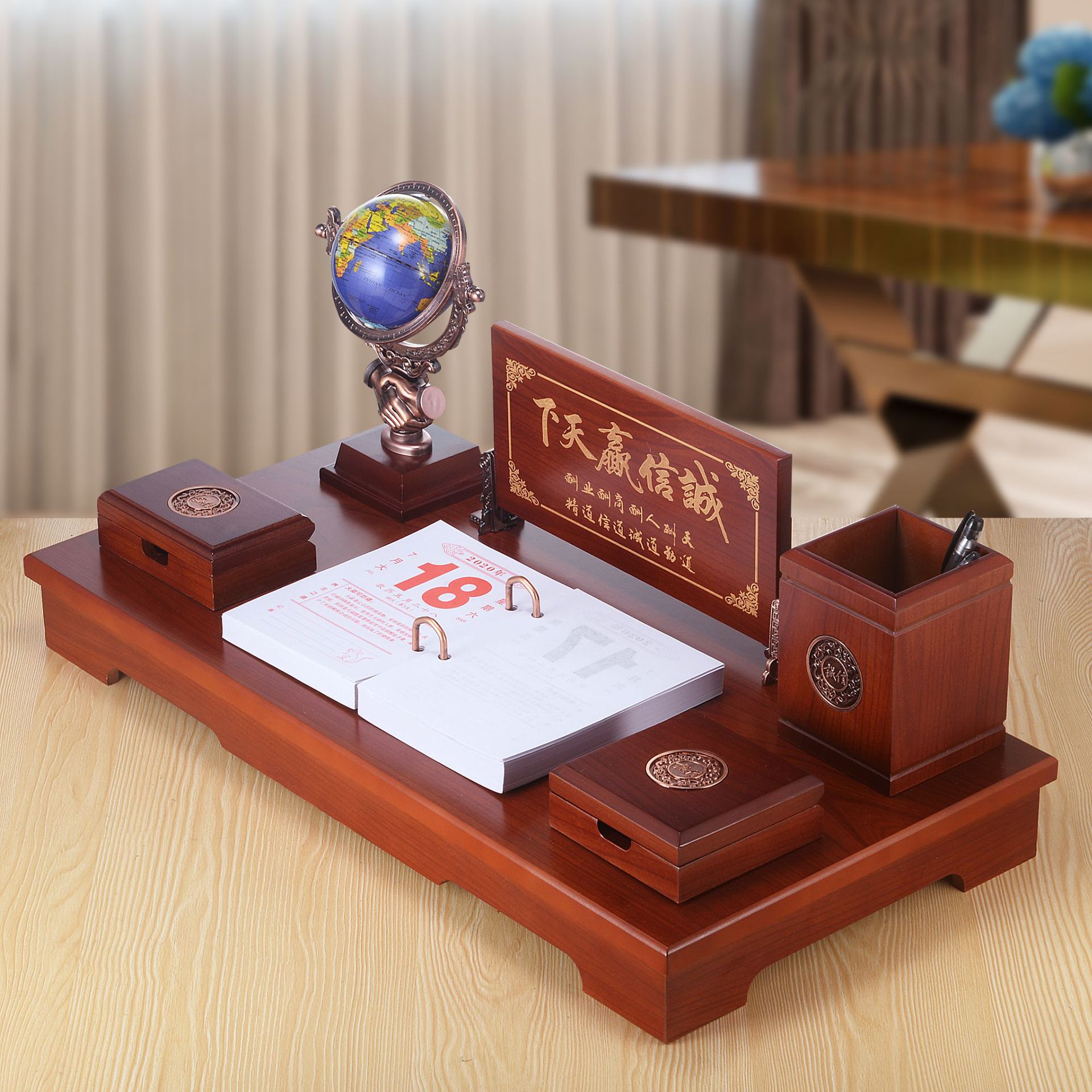 2021年商务整体红木台历架厂家批发定制木质企业台历日历摆件定做