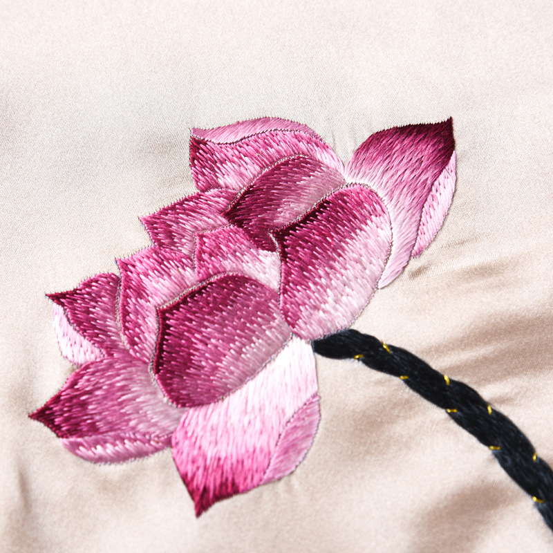 真丝披肩女苏州丝绸围巾中国风桑蚕丝丝巾苏绣丝巾送妈妈出国礼品