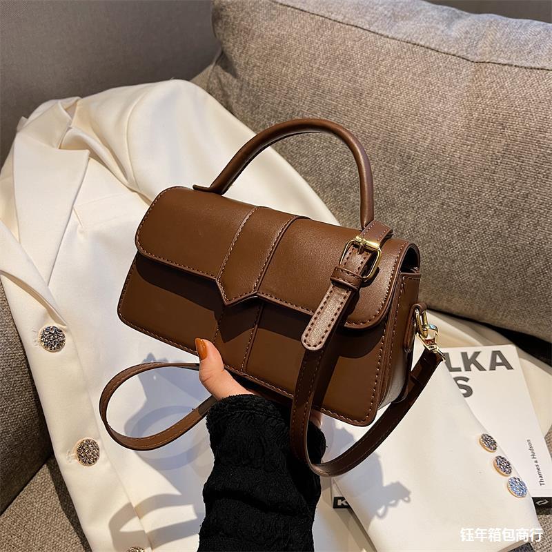 小众百搭ins小包包女包2024新款高级感质感小方包皮面斜挎手提包