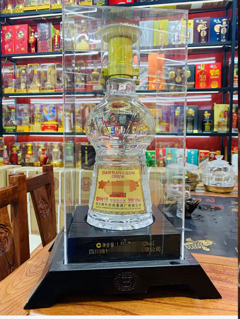 大瓶酒摆件,52度浓香型白酒,大唐华章,盛世铭典