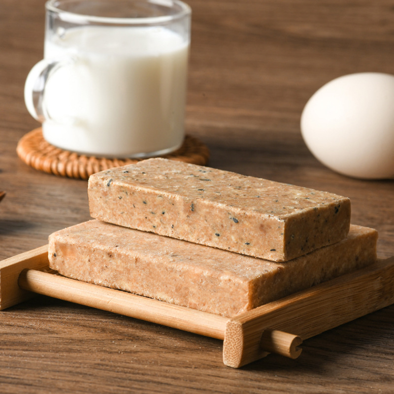 利拉压缩饼干100g小包装整箱抗饿代餐即食干粮单兵口粮应急零食品