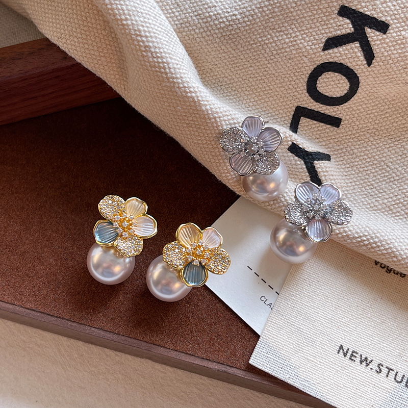 real gold electroplated fashionable elegant high-grade ear studs earrings s925 sterling silver needle exquisite micro inlaid zircon flower earrings