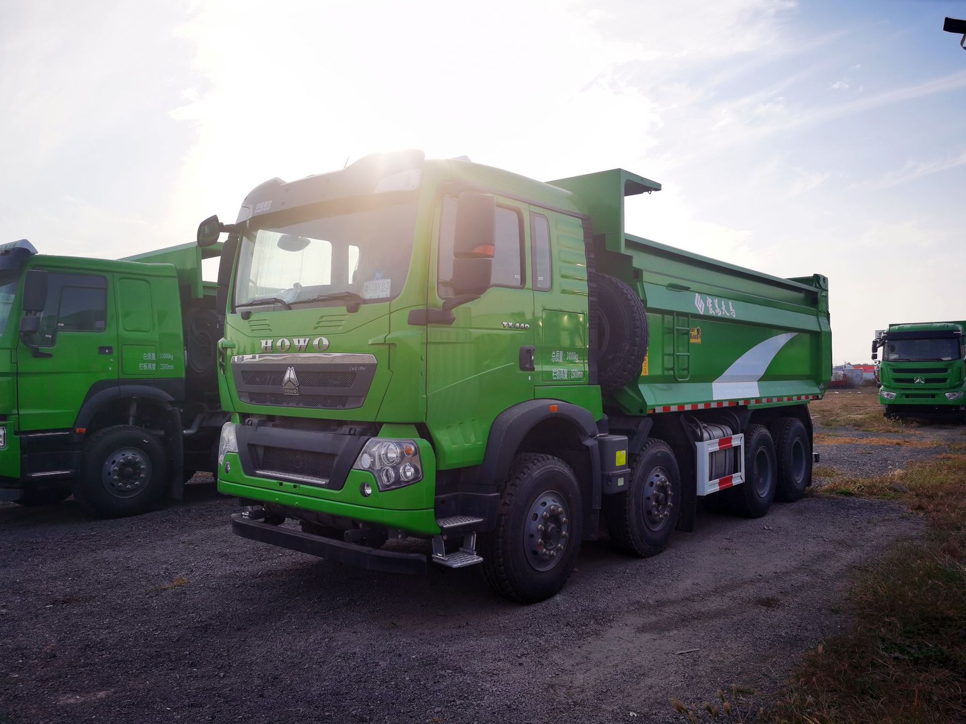 中国重汽豪沃渣土车自卸车价格-阿里巴巴