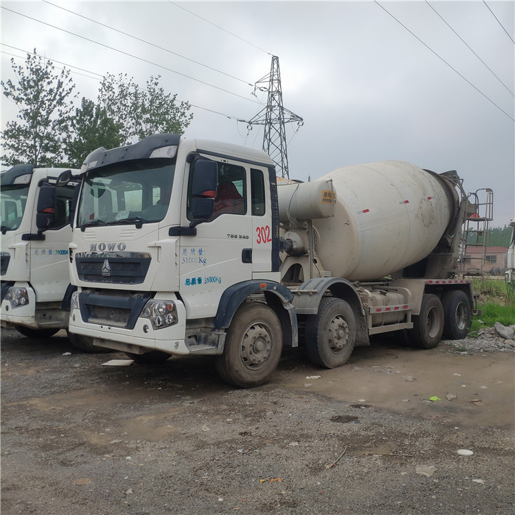 常年销售 12方豪沃水泥搅拌车 轻量化水泥搅拌车 商混罐车