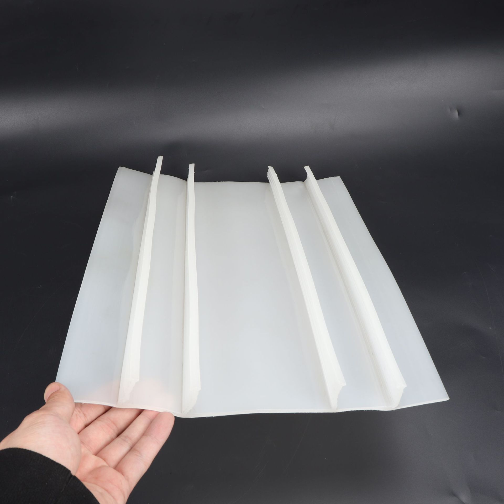 pvc塑料止水带中埋式651外贴式300*4mm地铁隧道建筑用eva型止水带