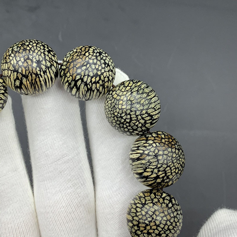 厂家批发 柬埔寨龙鳞纹沉香木手串2.0男女款单圈手链文玩木质品