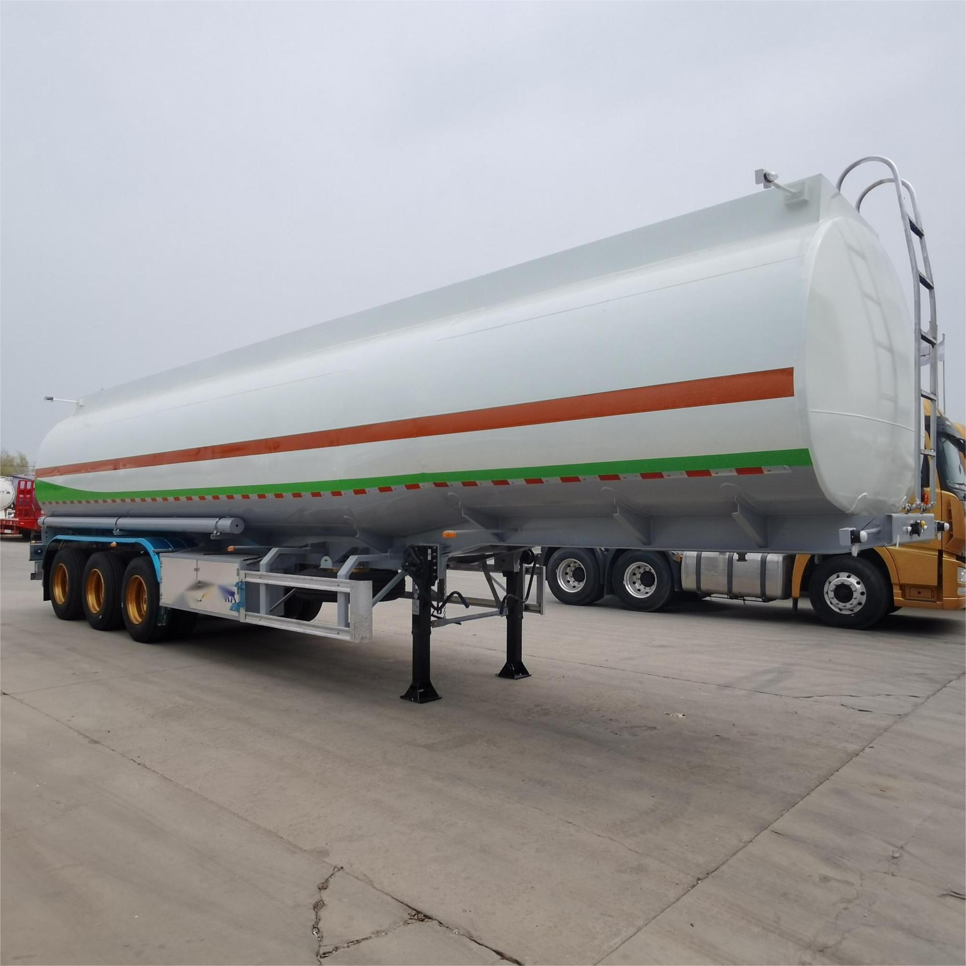 29方净水剂半挂车 普通液体槽罐车铝合金罐车 不锈钢牛奶运输罐