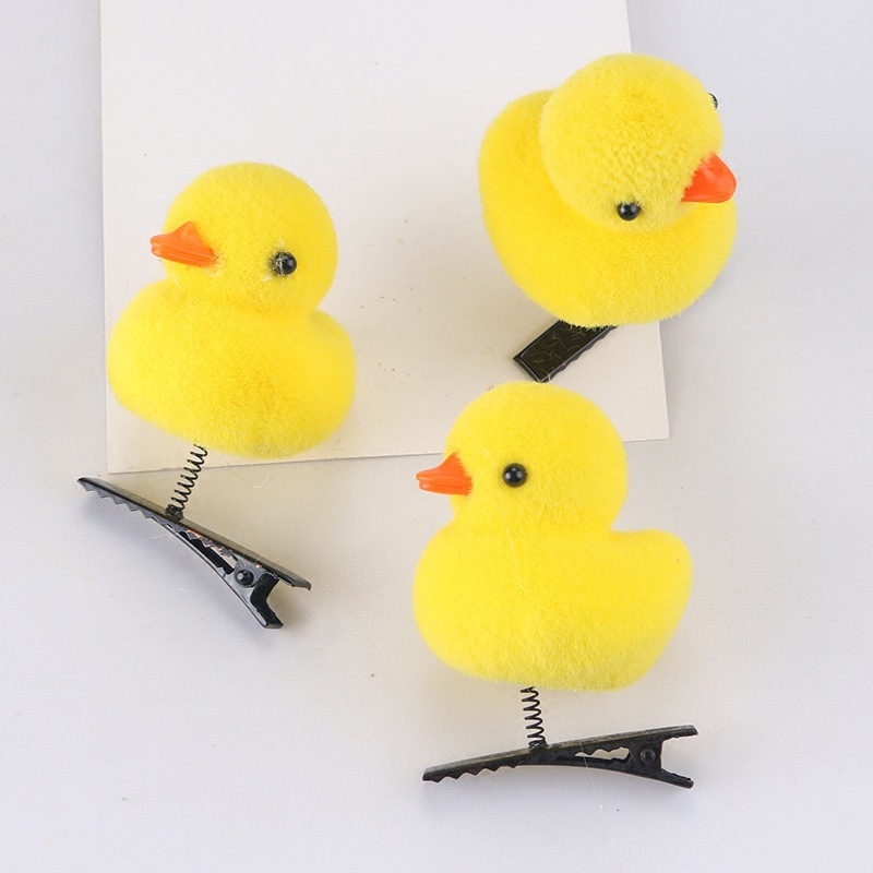 Popular Ornament Cartoon Little Yellow Duck Spring Hairpin Cute Children's Women's Hair Ornaments Headdress Stall Night Market Goods Wholesale