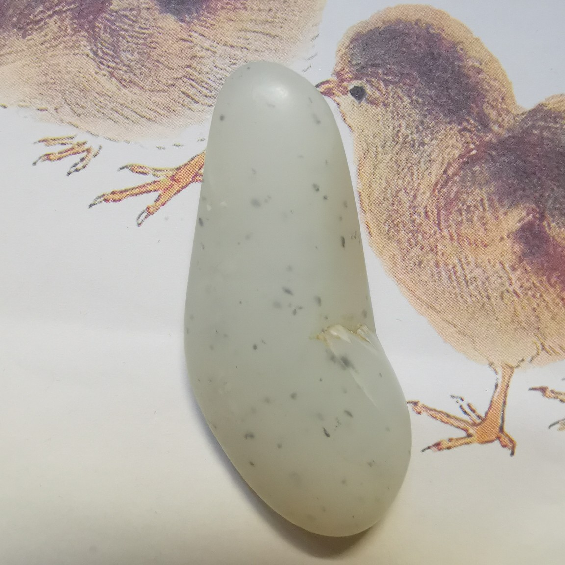 和田点墨青花籽料原石吊坠玉质温润细腻油性足厂家正品批发代证书