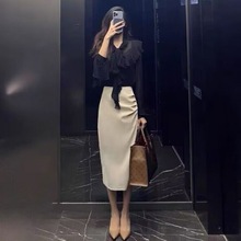 韩剧名媛香风高级感衬衫+气质半身裙2024春季新款洋气职业套装