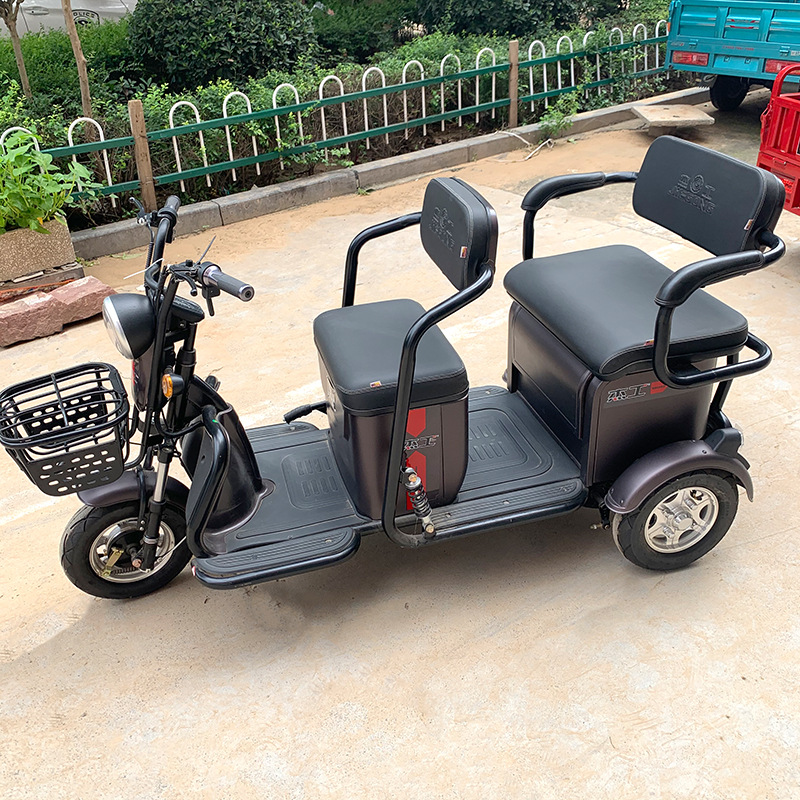 电动老人代步三轮