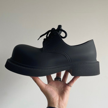 mkszy 自主意产纳帕纹牛皮ro珍珠灰侵权款时尚低帮鞋