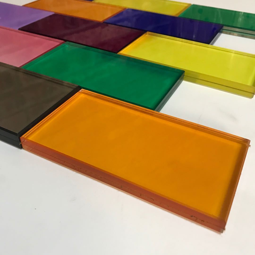 厂家加工 有色钢化玻璃黑玻绿玻蓝玻灰玻茶玻钢化玻璃镀膜玻璃