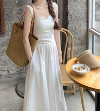 法式白色无袖背心连衣裙女夏季新款高级感气质方领收腰显瘦长裙子