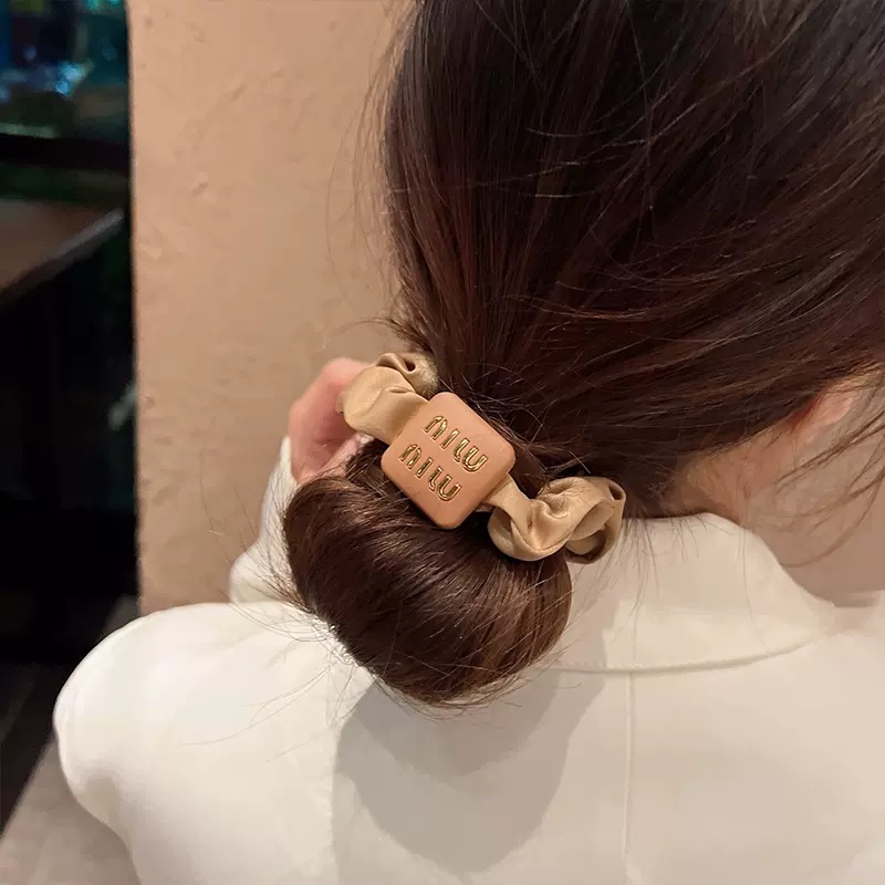 2023 New Fashion High-Grade Letter Head Rope High-End Large Intestine Hair Ring Bun Ponytail Hair Rubber Band Female