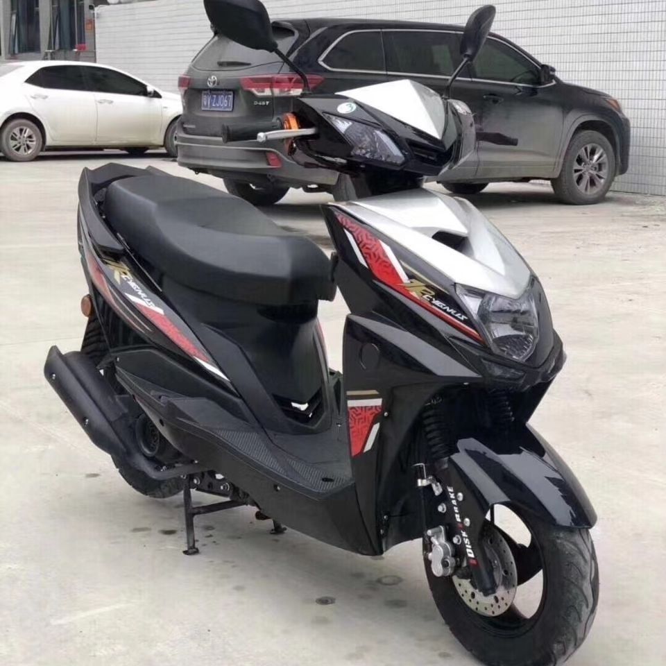 国产新款尚领125cc踏板摩托车男女装助力车燃油代步-阿里巴巴