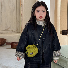 莱抱抱2025秋冬季新款女童加厚皮衣拼格pu皮衣保暖夹克