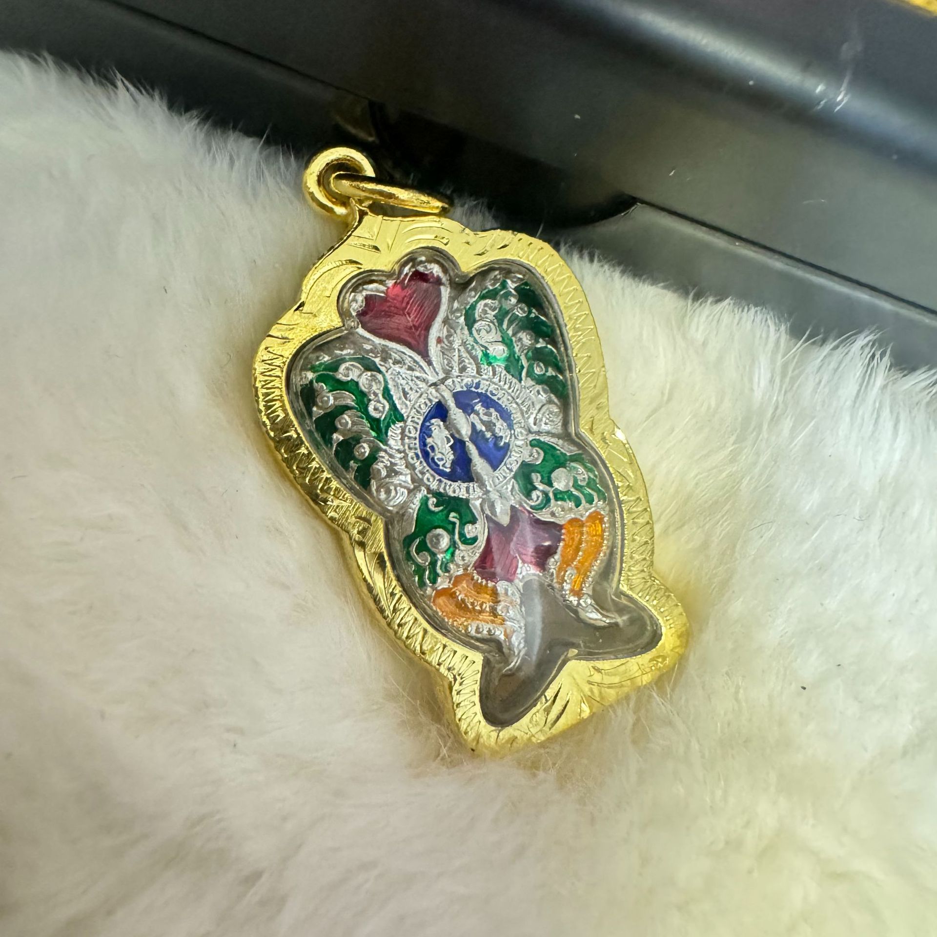 泰国佛牌 古巴吉士纳蝴蝶吊坠 男生女生佛牌-阿里巴巴