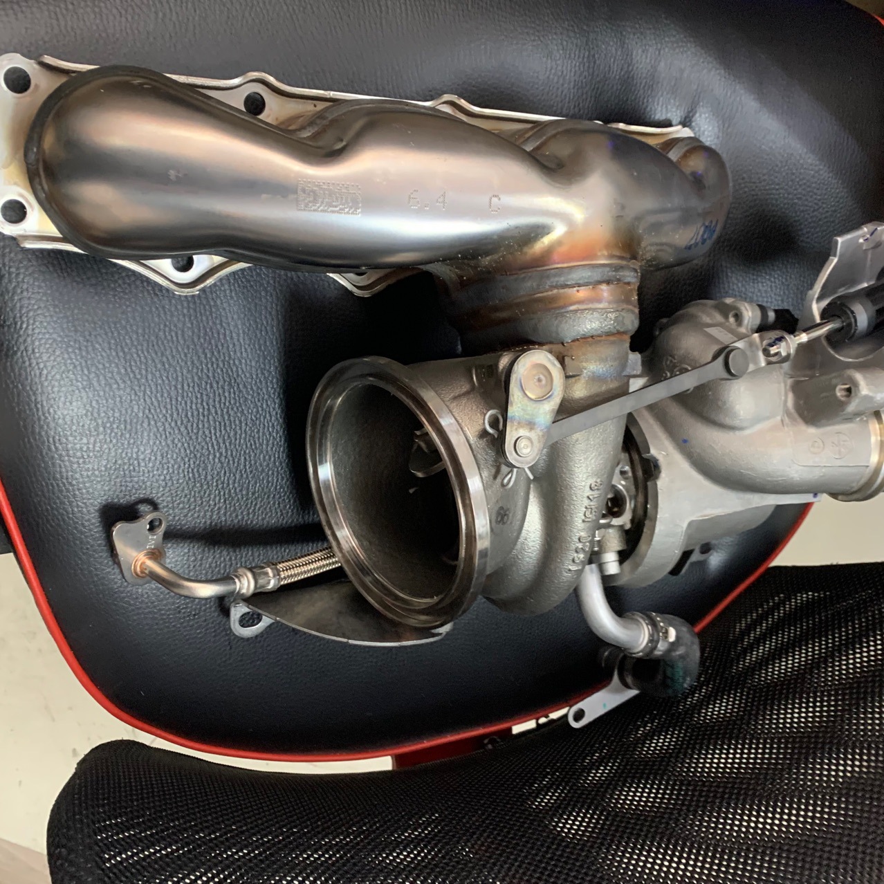 适用于宝马n20新款涡轮增压器11657642469 49477