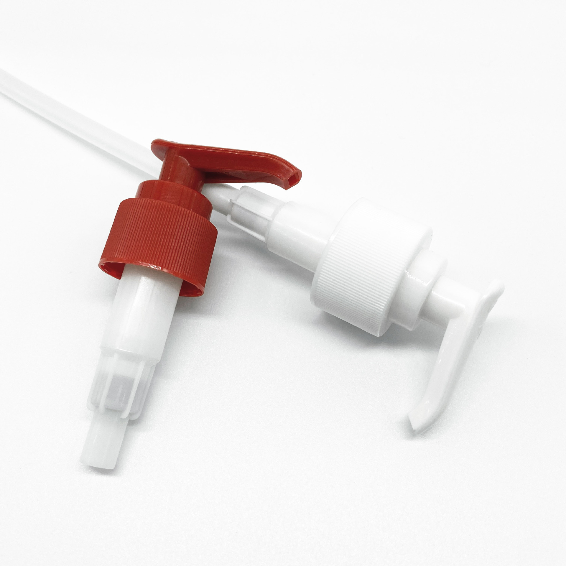 化妆品包材乳液泵 塑料pp24牙28牙按压化妆品瓶乳液泵