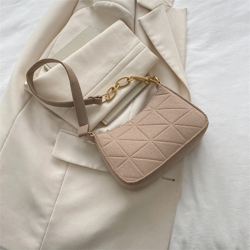 Women's Bag 2023 Autumn New Fashion Trendy Simple Shoulder Bag Casual Simple Messenger Bag Retro Underarm Bag