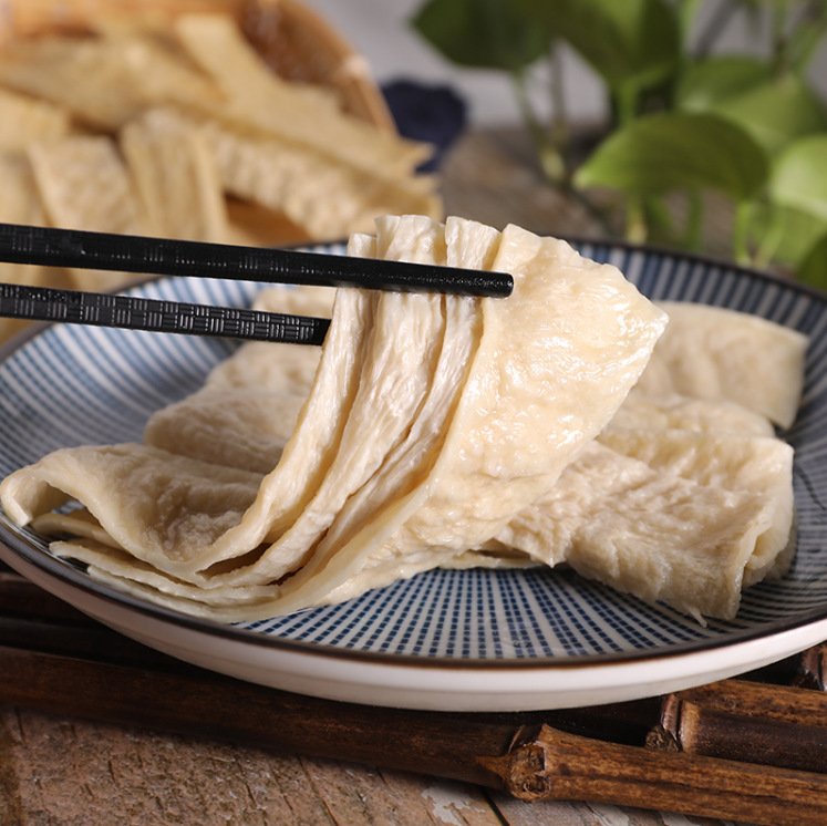 鱼骨面筋批发 台湾面筋火锅食材 麻辣烫卤煮凉拌菜干货面筋串辣条