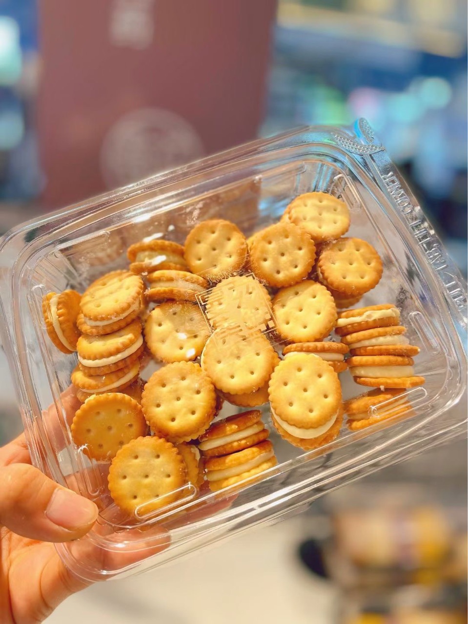 曼兹集鲜代发15158196134商品描述包装规格汉堡酥,雪花酥生产许可证