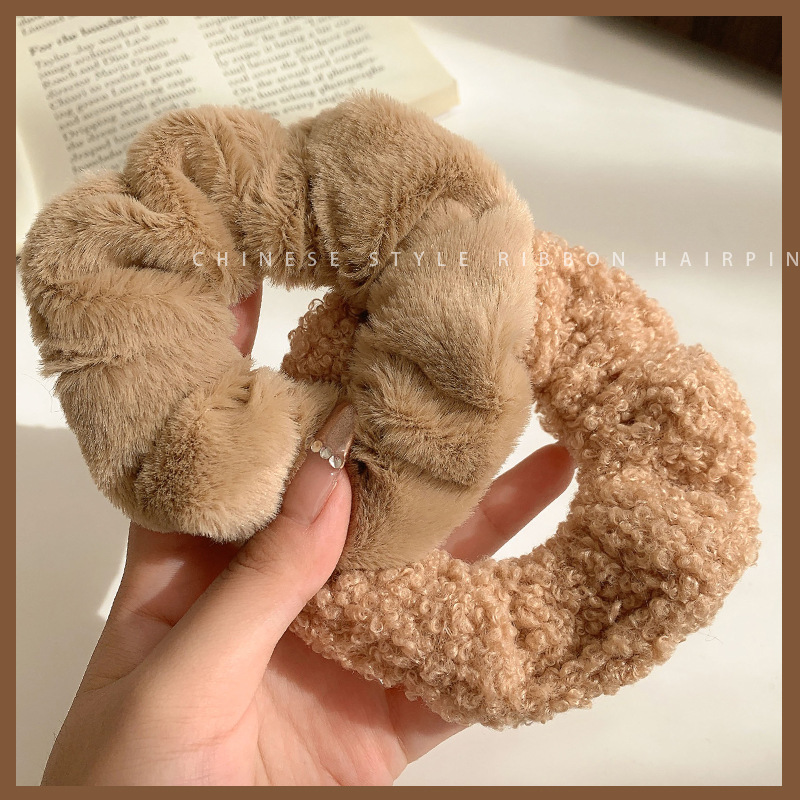 Autumn and Winter Plush Large Intestine Hair Band for Women 2023 New Internet Celebrity Temperament Hair Rope Hair Elastic Band Head Rope Headdress