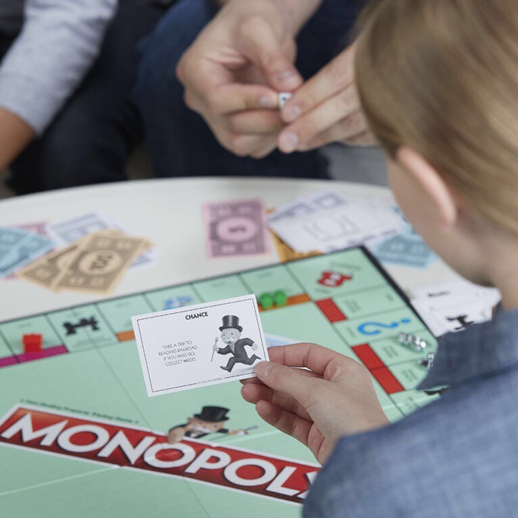 Monopoly English Board Game Classic Monopoly