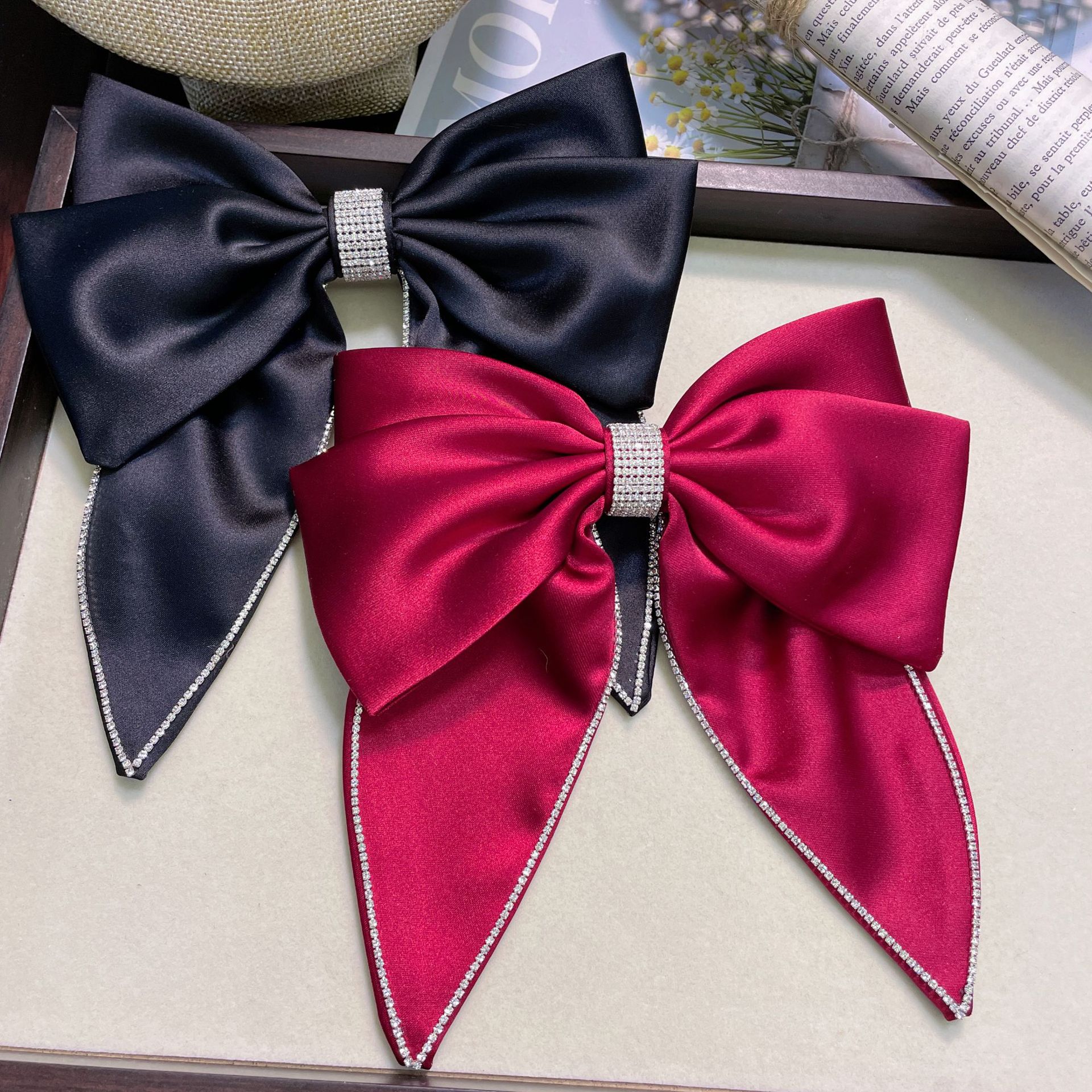 网红正品a货新款闪钻高档质感缎面蝴蝶结发夹少女顶夹精品店发饰