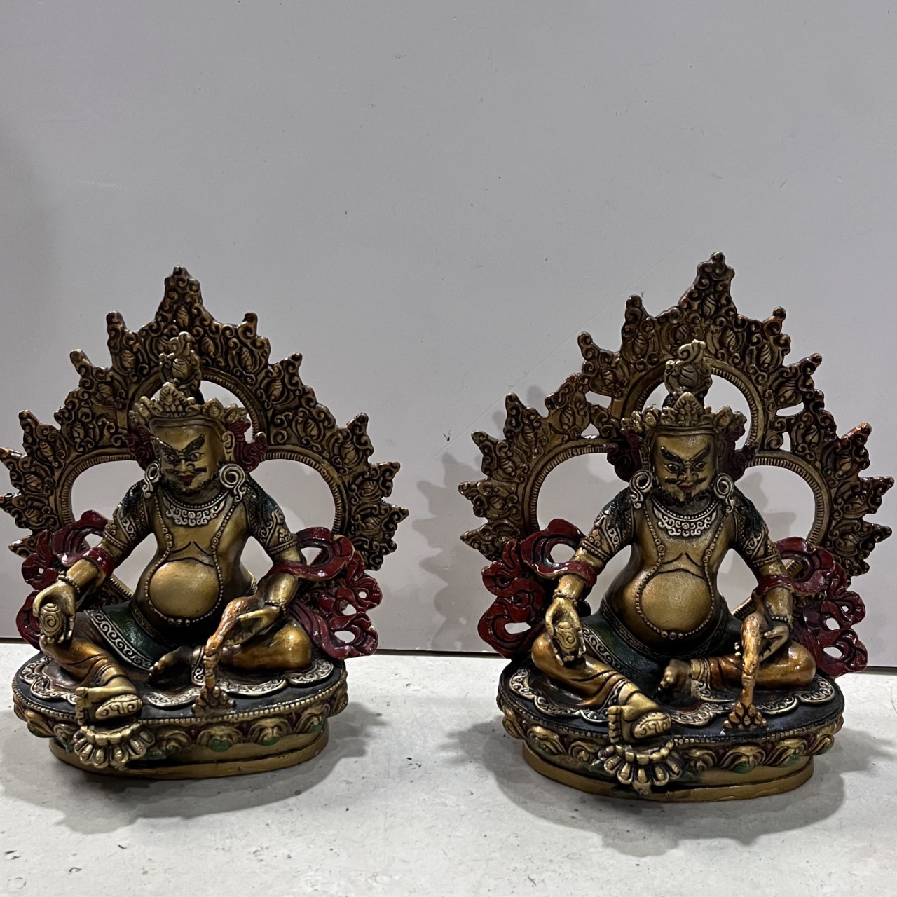 古玩古董收藏密宗藏传藏佛鎏金彩绘黄财神神像铜像家居办公室17cm