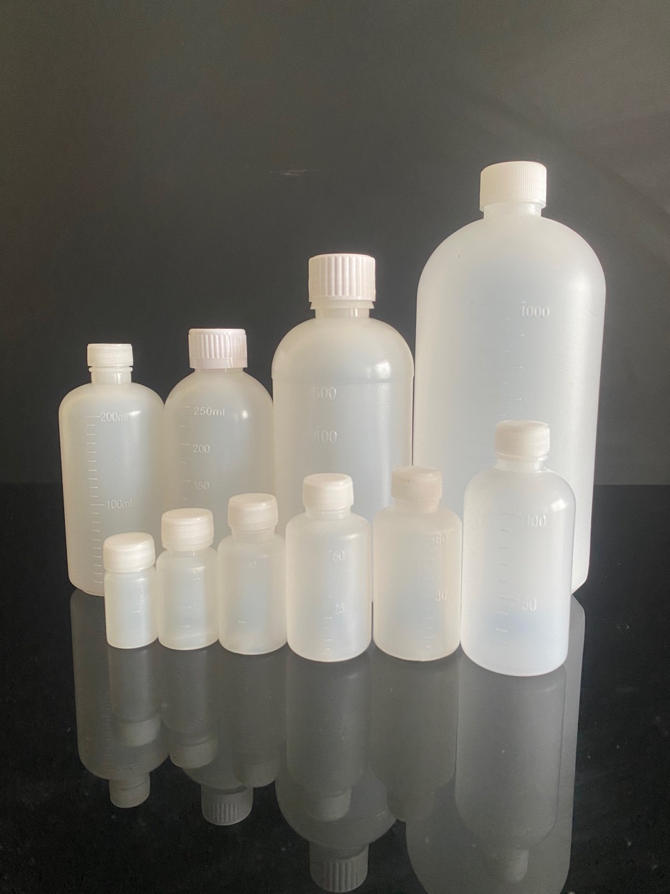 50 100 250 500ml塑料瓶小口pe液体包装瓶酒精乳液分装小瓶子带盖