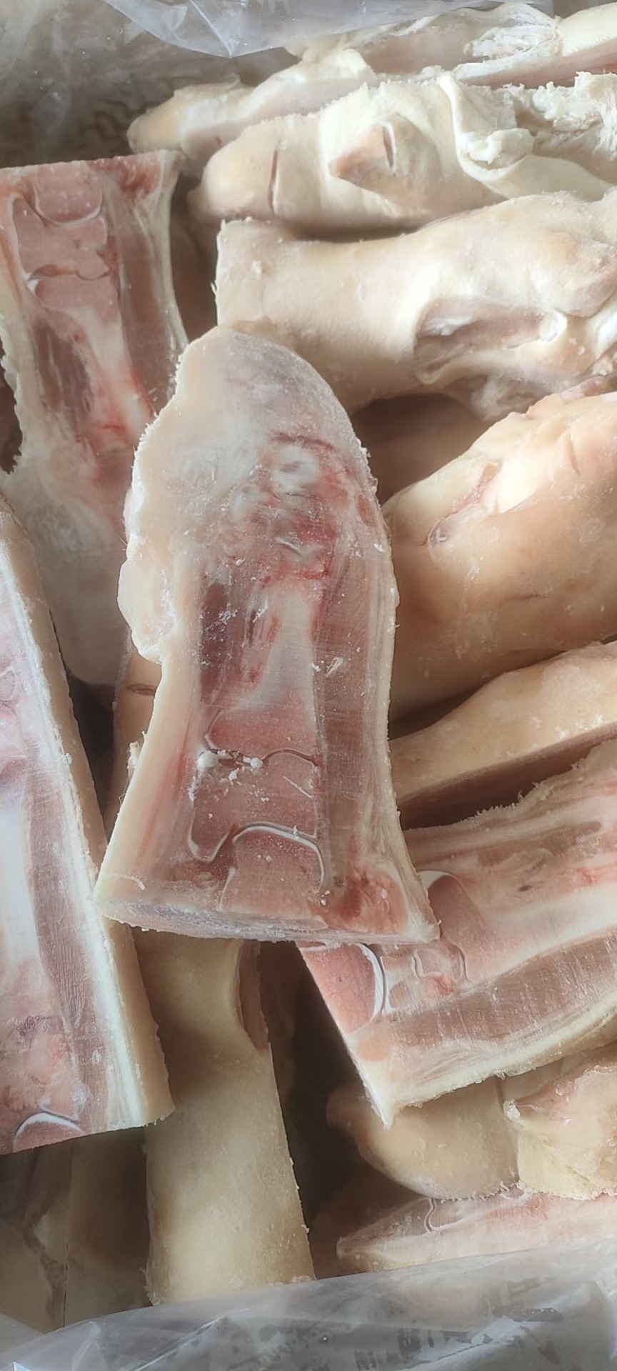 切开猪蹄冷冻半边猪脚 带筋猪手批发整件20斤装 饭店卤味食材原料