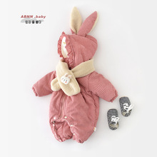 婴儿加绒连体衣0-2岁韩版小兔子洋气夹棉女宝棉衣爬服外出 送围巾