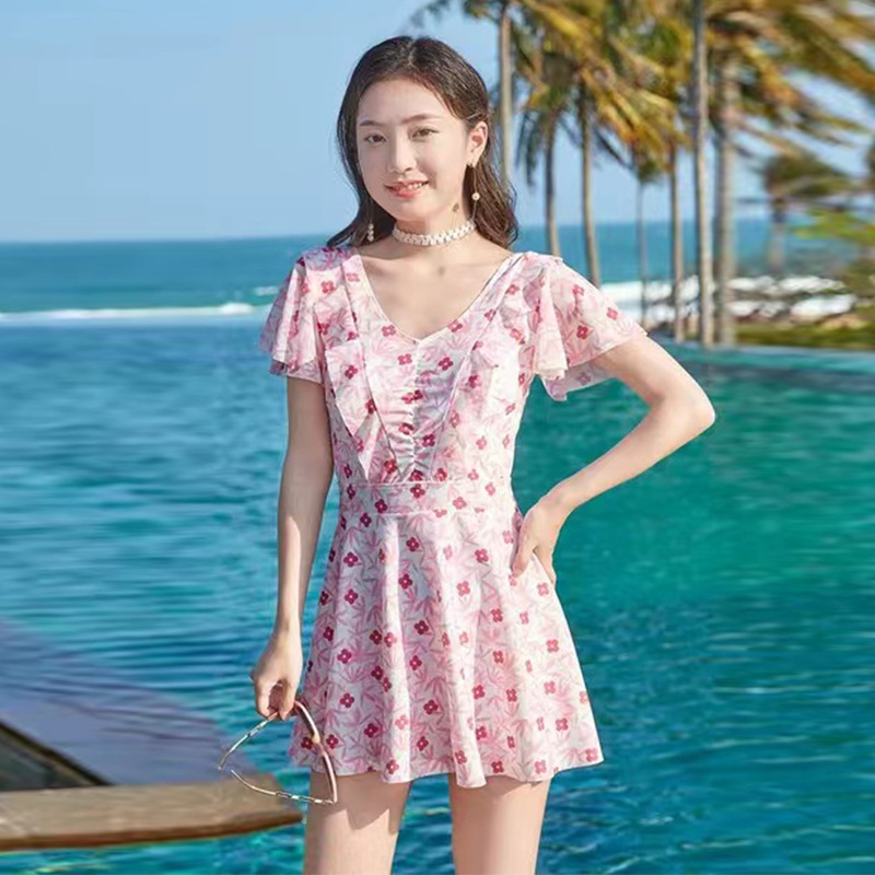 泳衣女连体小清新碎花少女连衣裙式保守显瘦遮肉新款温泉泳衣批发