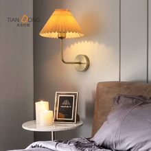 壁灯卧室主卧床头灯法式复古轻奢美式新中式布艺百褶灯罩长臂墙灯