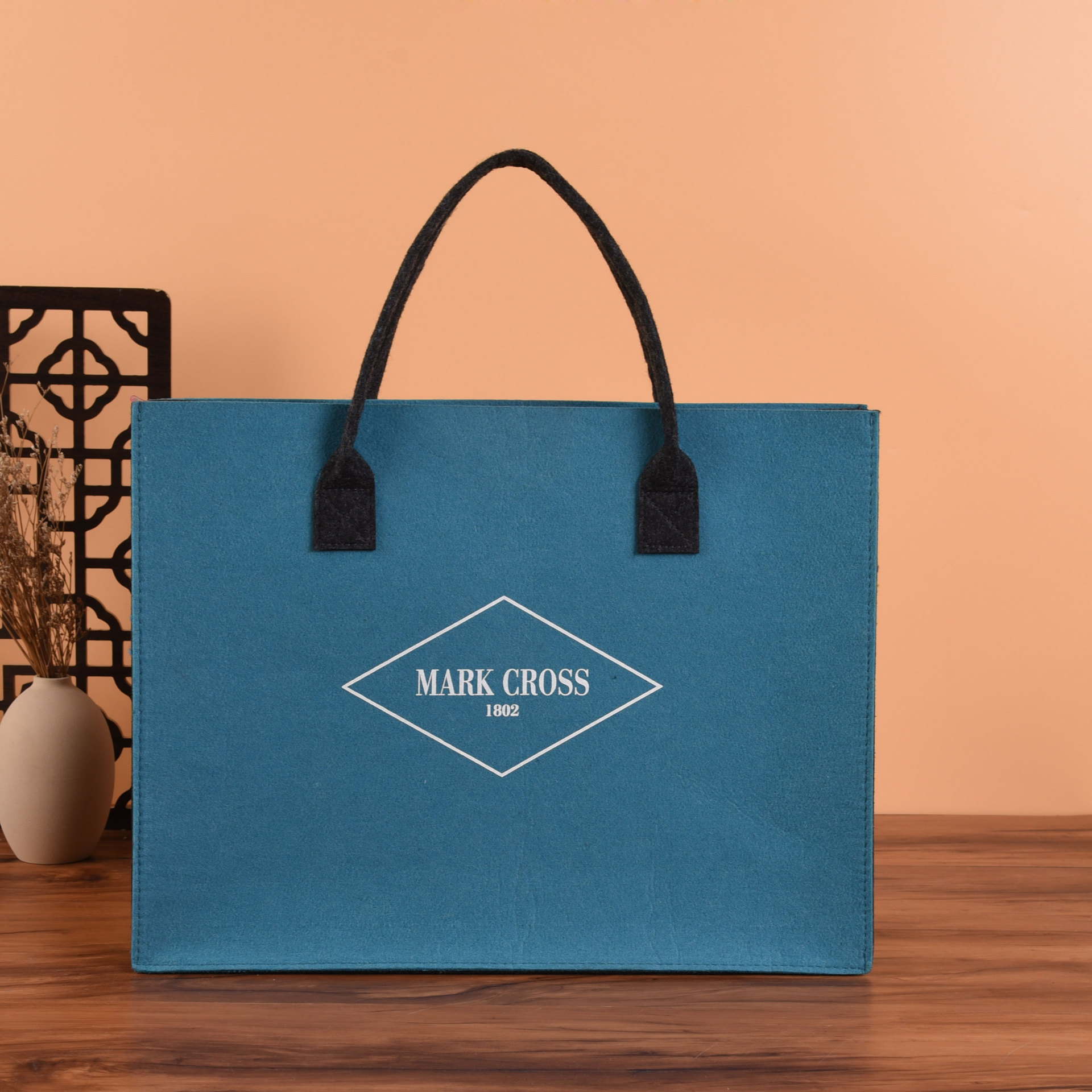 厂家供应毛毡手提袋时尚简约大容量购物袋时尚礼品收纳袋可加logo