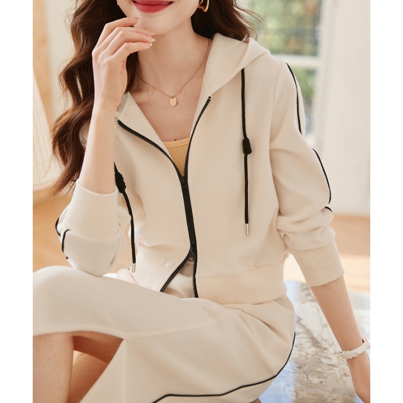 休闲时尚简约两件套女装2023年秋季新款百搭气质通勤半身裙套装女