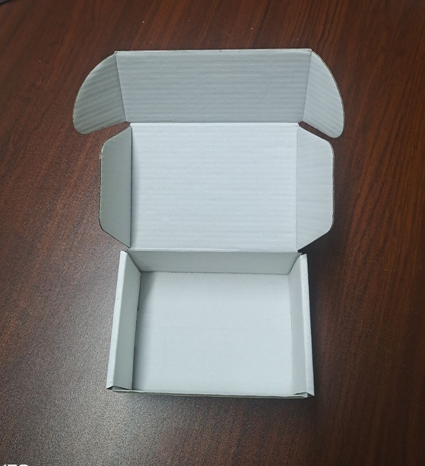 长度150mm正方形飞机盒 白色现货小饰品包装盒批发t1飞机盒纸盒