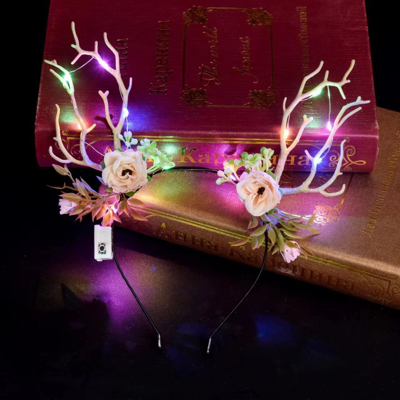 Internet Hot New Luminous Elk Headband Children's Toys Adult Headdress Christmas Decoration Stall Supply Stall Goods